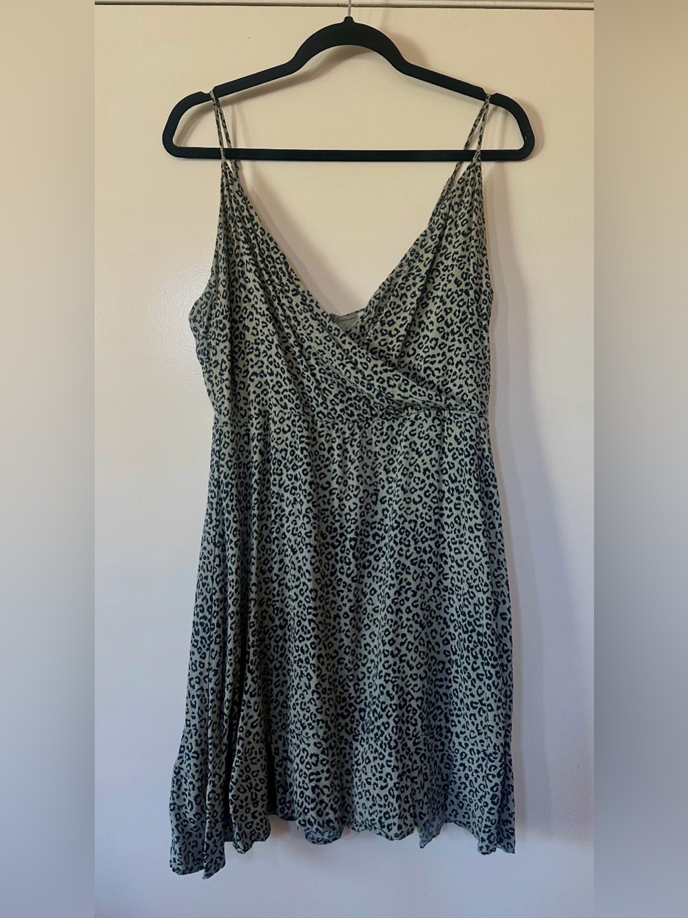 Daisys Boutique Green Leopard Print Midi Dress